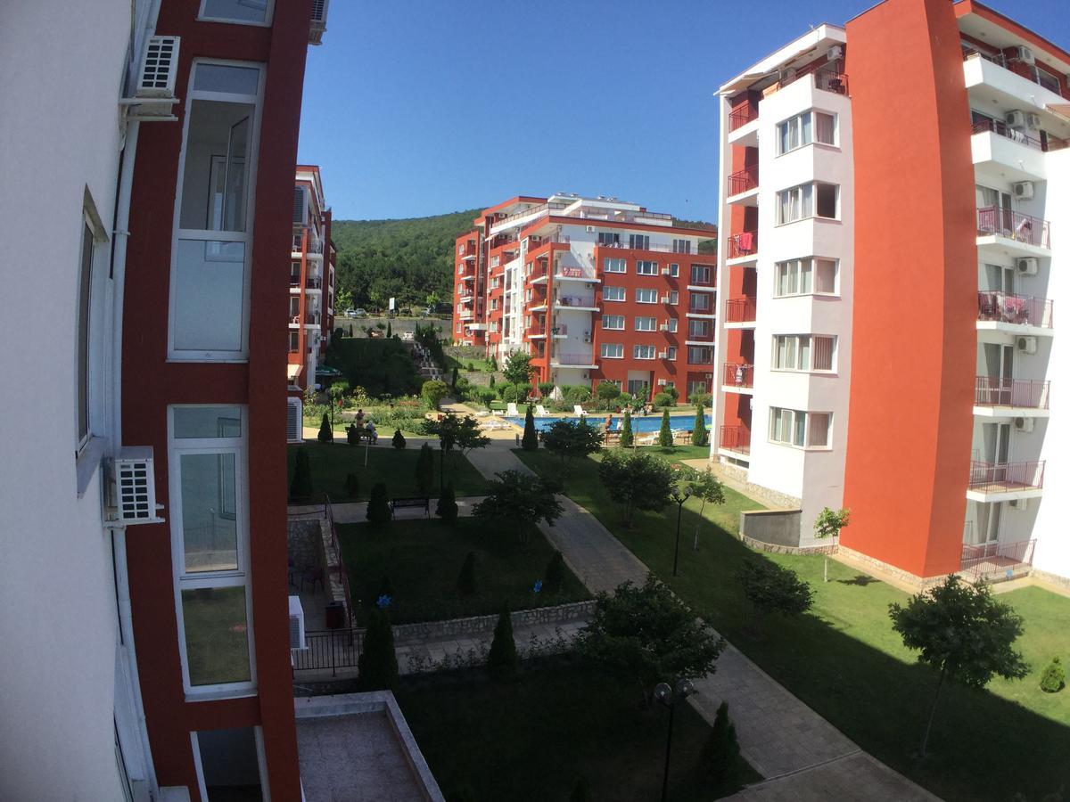 Marina Panorama Grand Resort Private Apartments Sveti Vlas Buitenkant foto