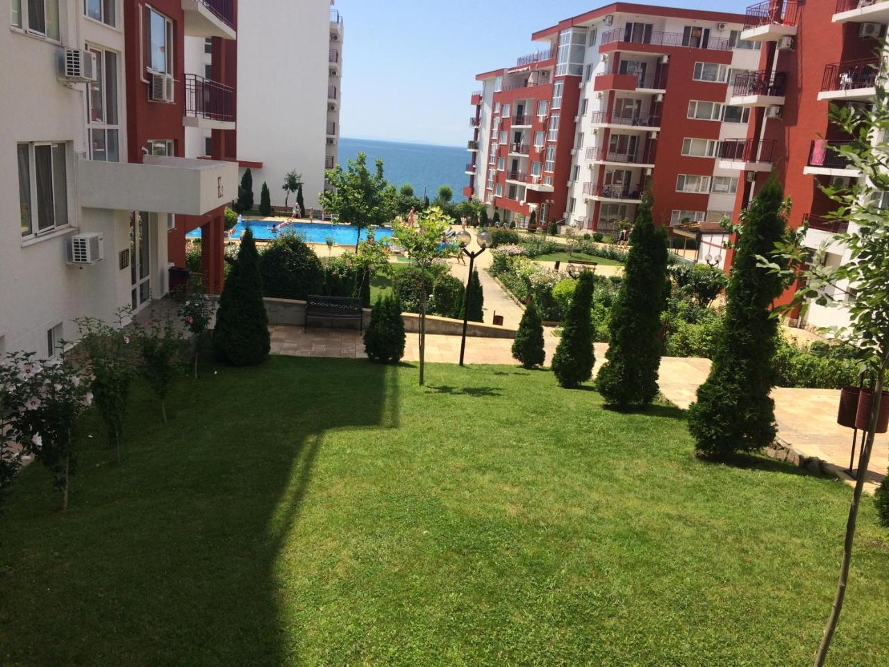 Marina Panorama Grand Resort Private Apartments Sveti Vlas Buitenkant foto